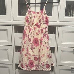Chic Floral Sundress in Pink and Cream